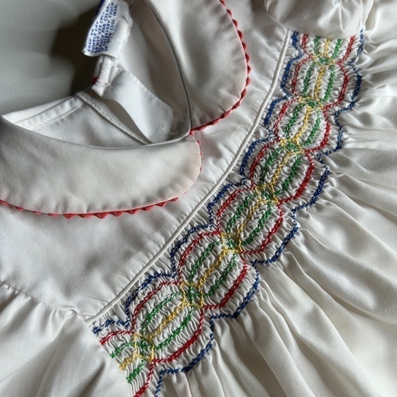 Vintage Cherubs Dress Baby Girls Size 18 months Smocked - Picture 9 of 10